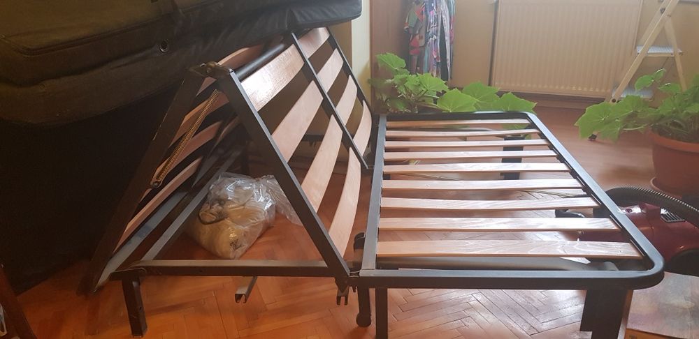 Canapea extensibil 200x 140