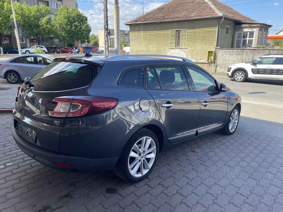 Renault Megane Bose Edition 1.9 dci 131 CP an 2010 euro 5