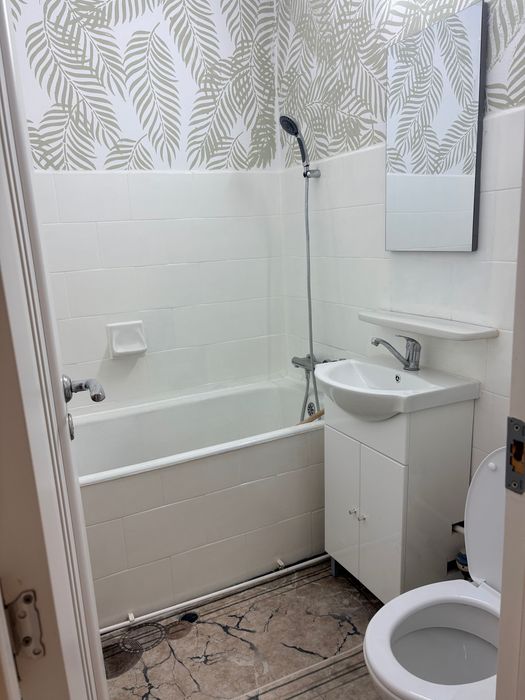 Ultracentral apartament de închiriat