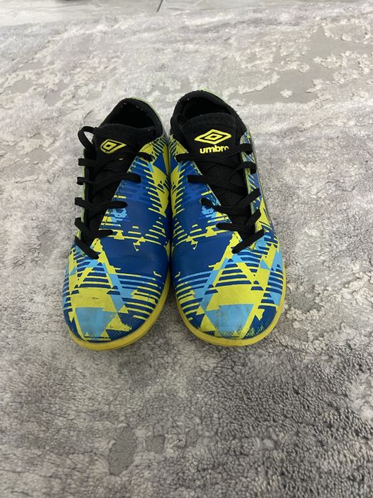 Ghete sintetic umbro marimea 32