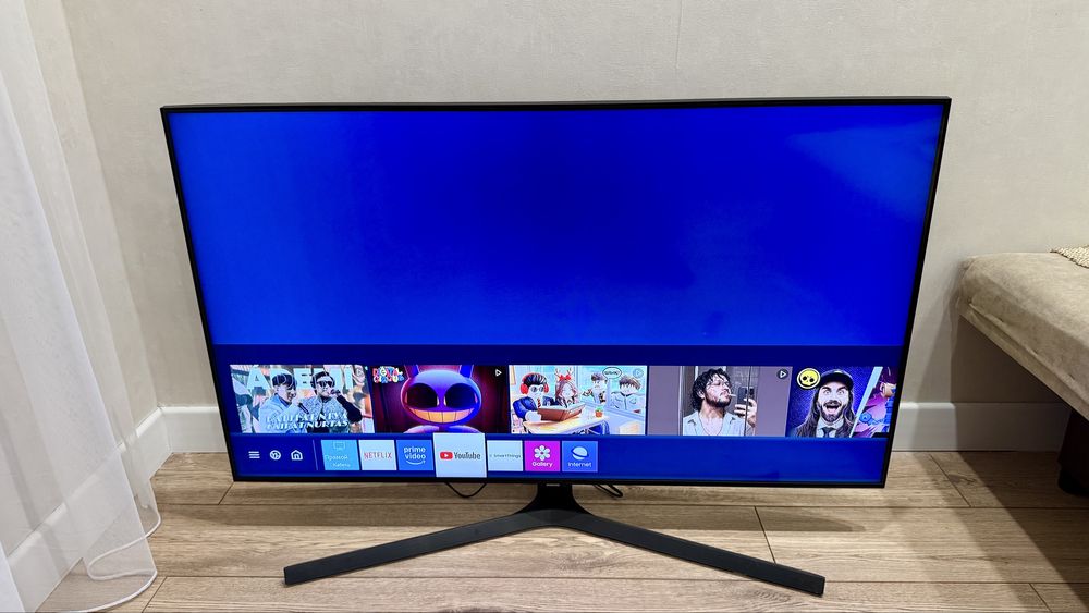 Телевизор Samsung 50”(127см) 4K Smart TV