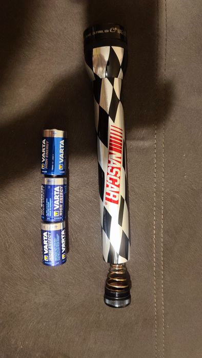 MAGLITE Signature Series NASCAR Victory Series 3-D