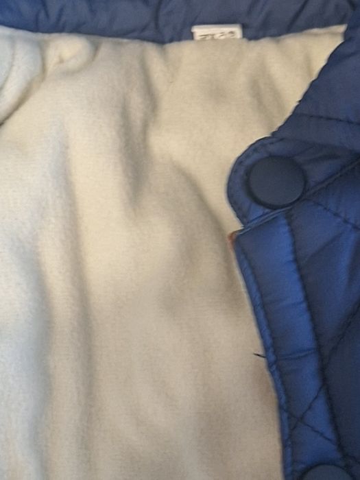 Продаю куртку на 2-3 года