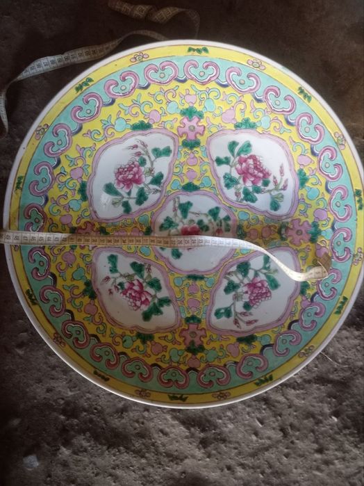 Qashqar Lagan 100 yildan oshiq yosh