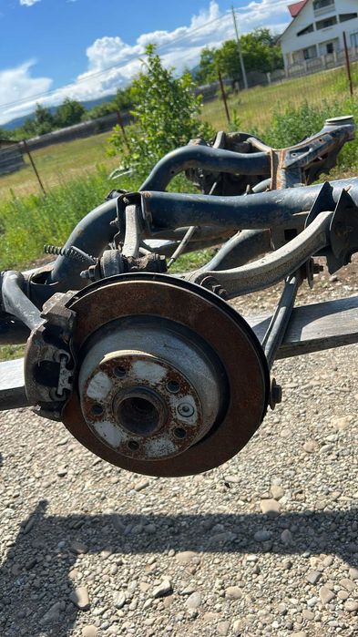 Punte spate completa  Volkswagen Touareg 7L 2003 SUV 2.5 7l0500041