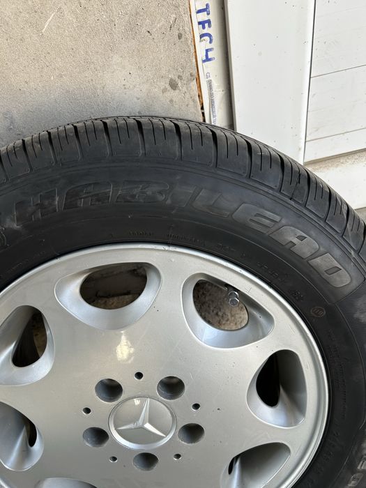 Mercedes ромашка дискі+4 летний балонмен