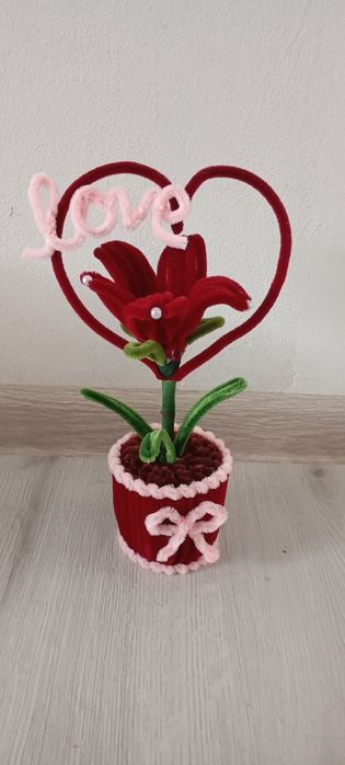 Цветя  ръчно изработени