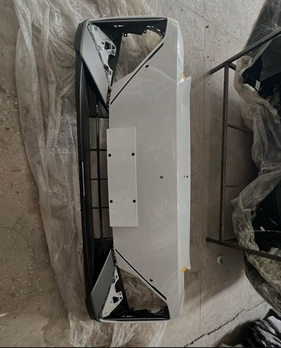 Deepal S07 avtomabillari uchun oldi bamfer zbori holatda bor