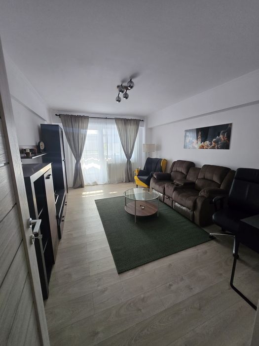 Apartament 2 camere decomandat – central, Mizil | Renovare completă | Mobilat și utilat