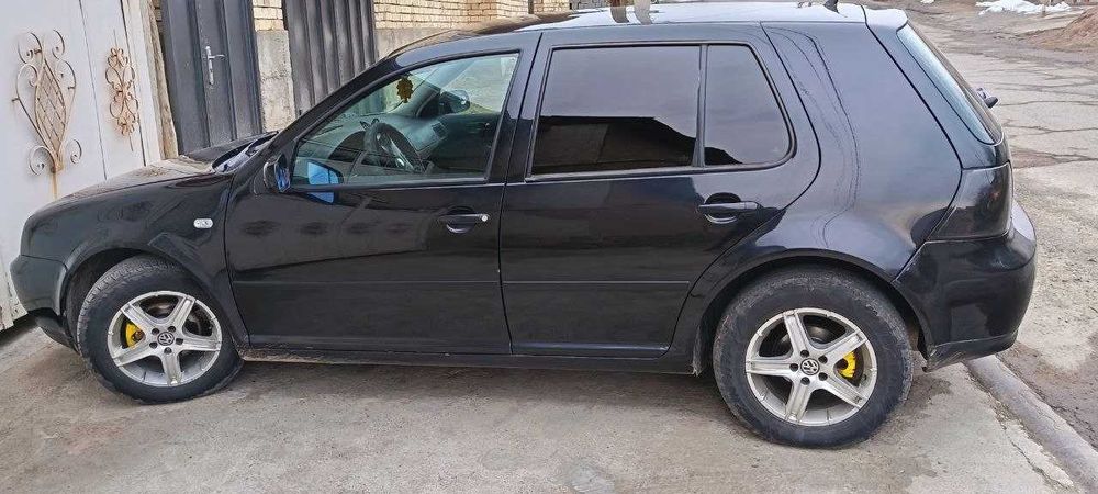 Сотилади срочно Volkswagen