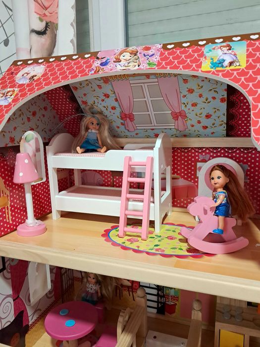 Къща за куклички