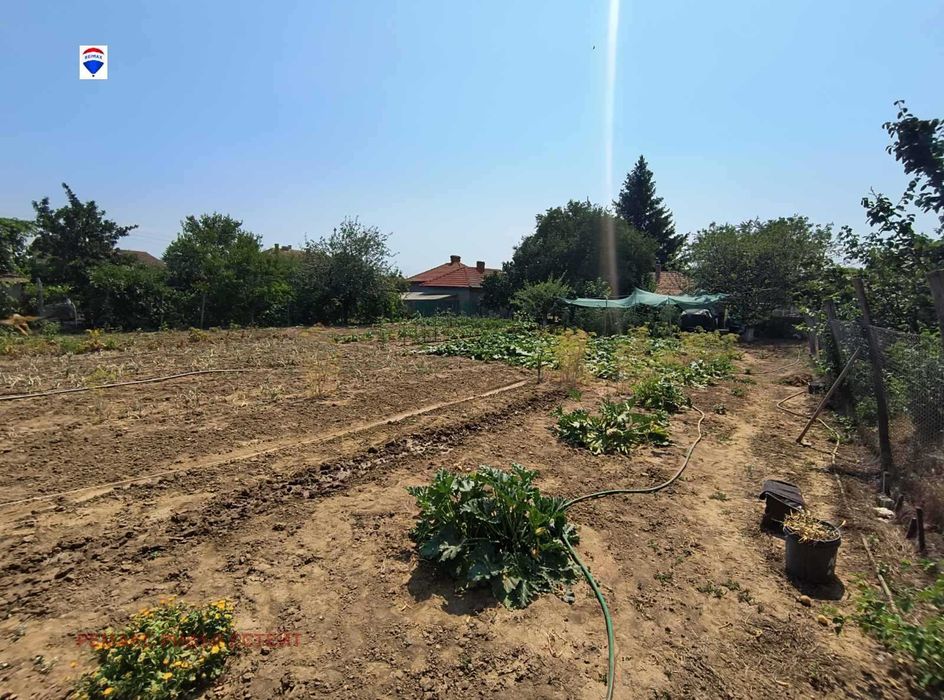 Продава се Къща в Тутракан - 94 кв.м за 393 €/кв.м - Снимка #12