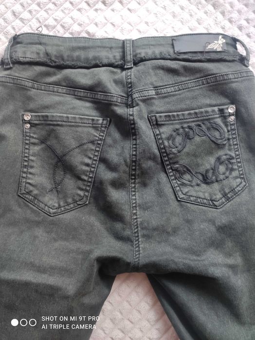 Маркови дънки за момиче