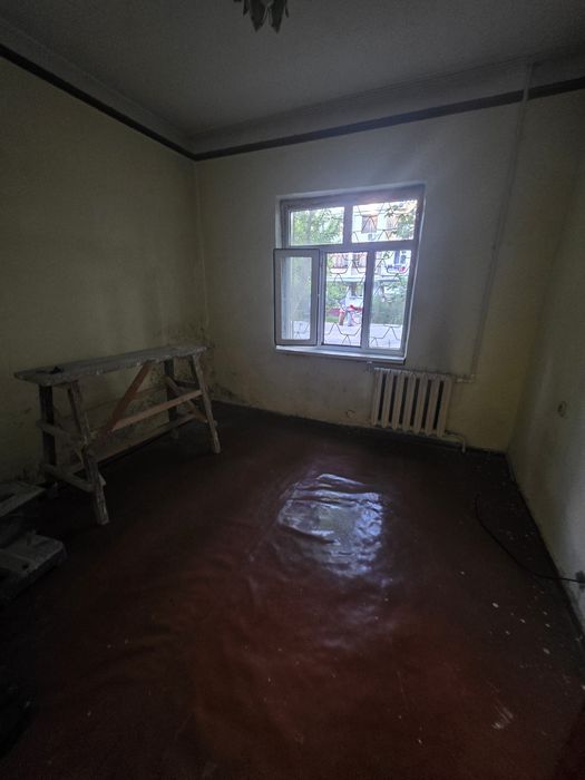 Продаётся 4/1/5  Юнусабад 17 квартал