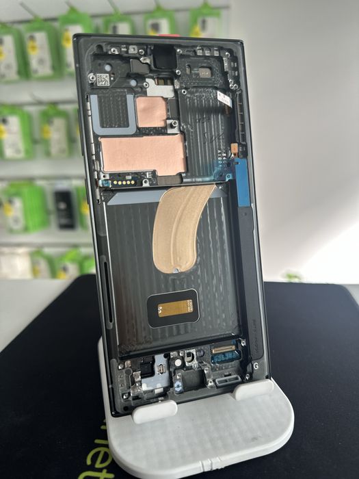 Оригинален дисплей за Samsung Galaxy S23 Ultra