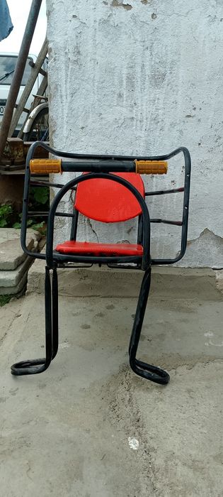 Продам сидушку для малышей на велек