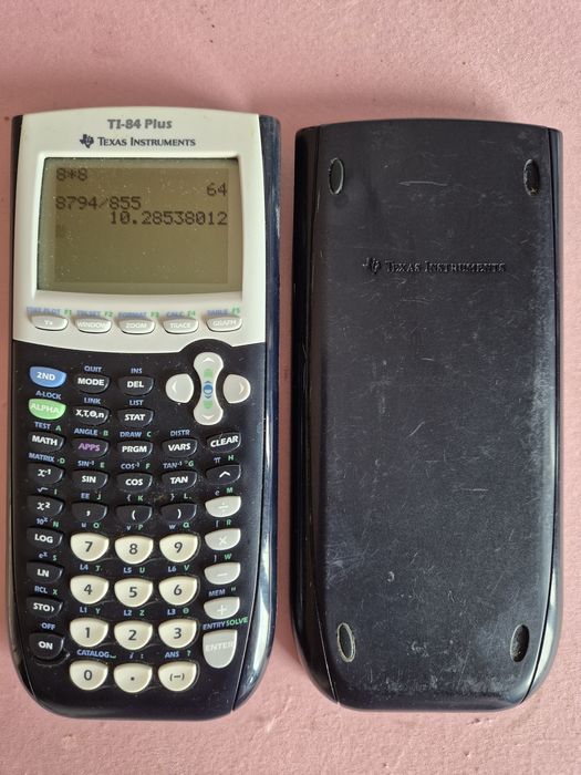 Графичен калкулатор Texas Instruments TI-84 Plus