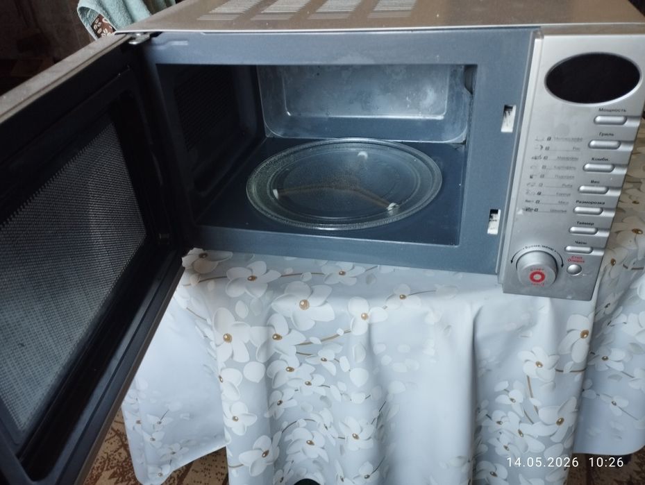 Микроволновая печь VITEK