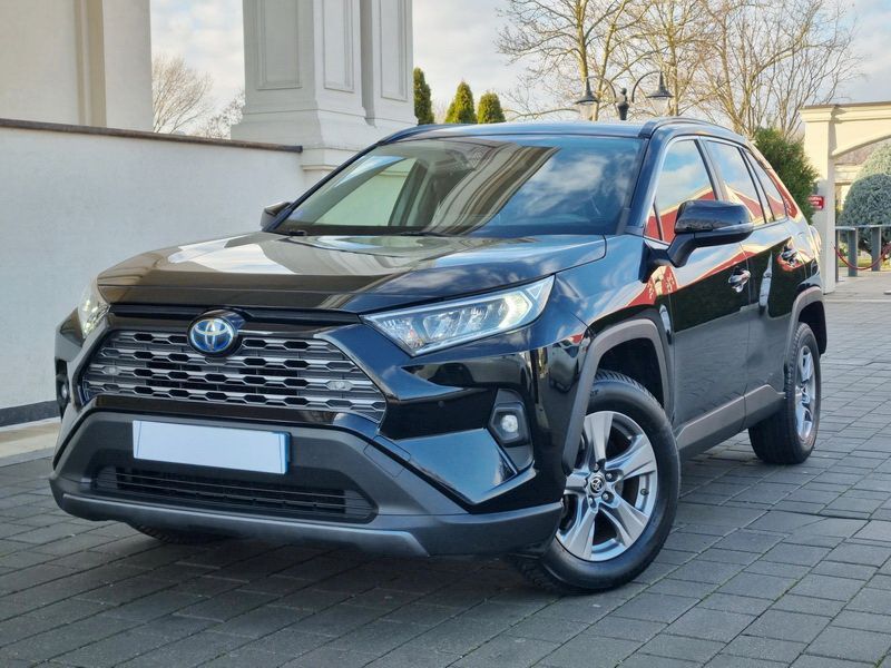 Toyota RAV4 An:2022 / Tracțiune 4X2 / ACC+ / Camera / Hibrid /