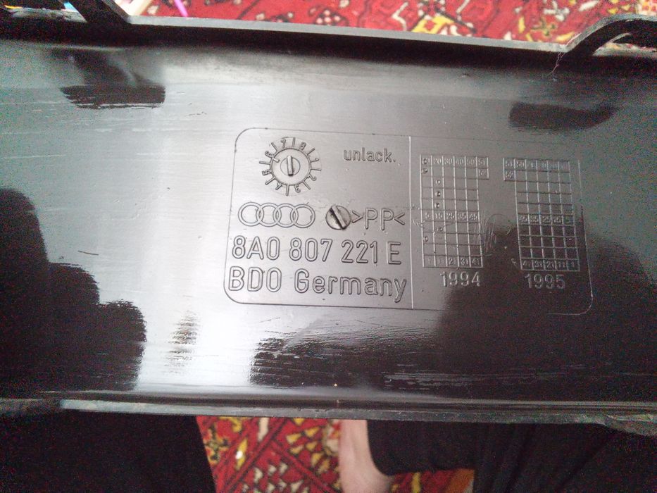 Молдинг переднего бампера