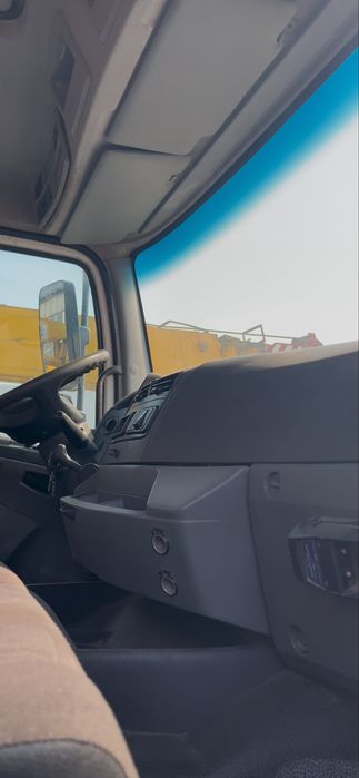 Mercedes Манипулятор Родной холатда 69000$ 2005йил