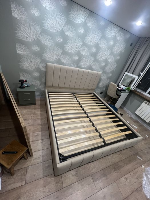 Продам новую кровать. 180х200