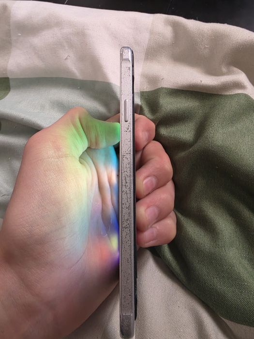 Продам Samsung Galaxy Alpha (SM-G850F)