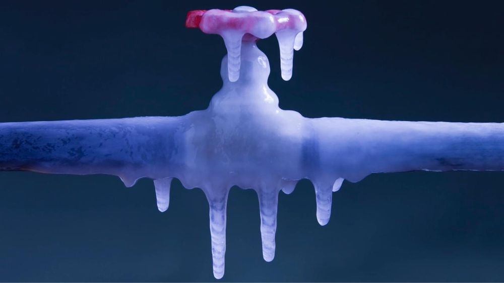 Сантехник 24/7, Разморозка трубы