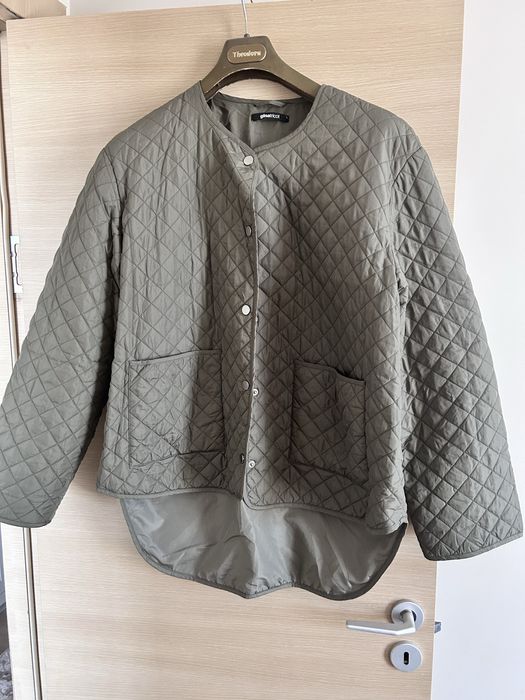 Дамско преходно яке