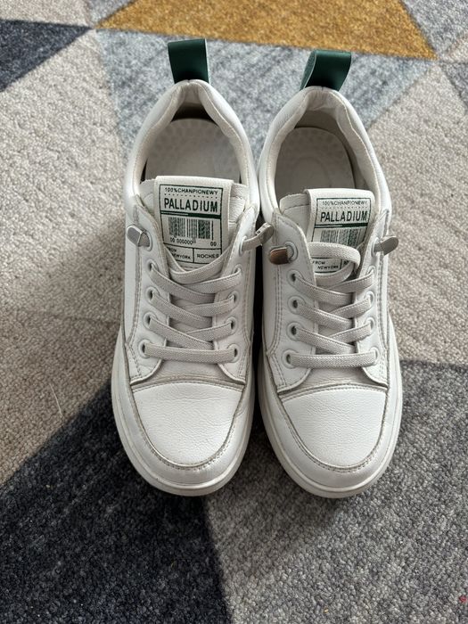 Продам новые обуви