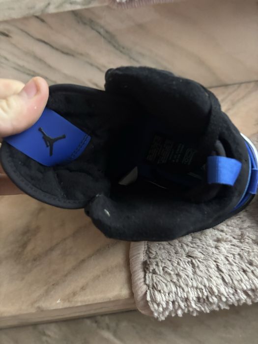 Vand jordan de iarna 44