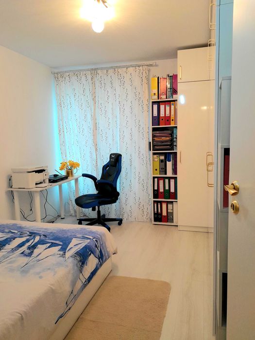 Продава се Тристаен апартамент в Русе, Родина 1 - 92 кв.м за 1595 €/кв.м - Снимка #15