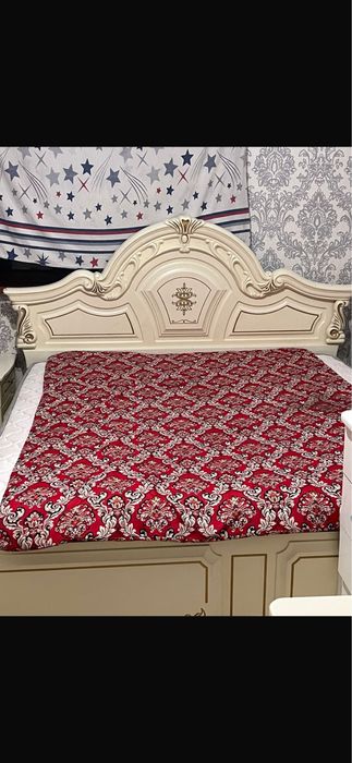 Диван 2 адамдық матраспен бірге