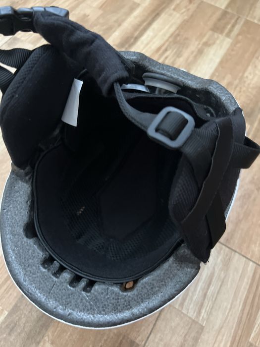 Casca protectie pentru ski