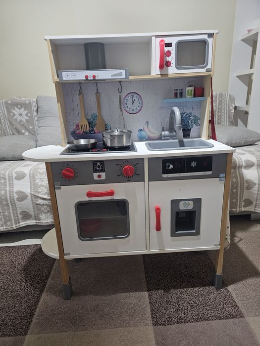 Детска кухня лидъл