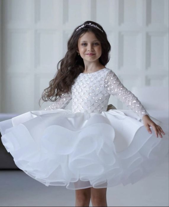 Продам детские платья