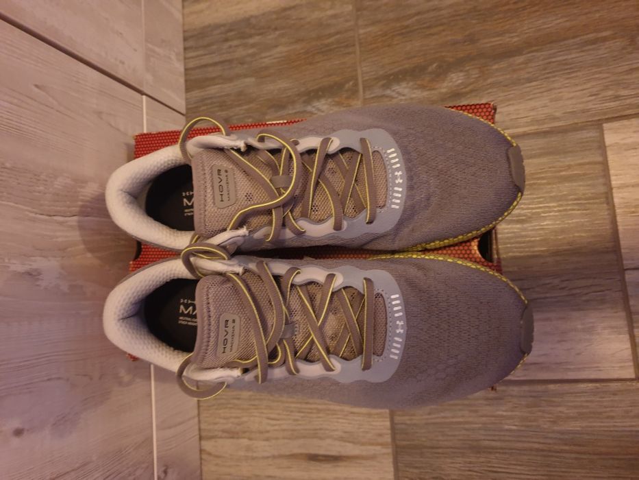 Under Armour HOVR Machina 2