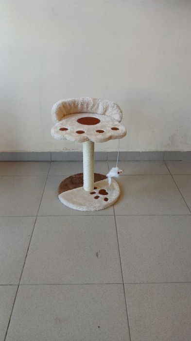 Катерушки за котки.Цена за втората снимка на обявата