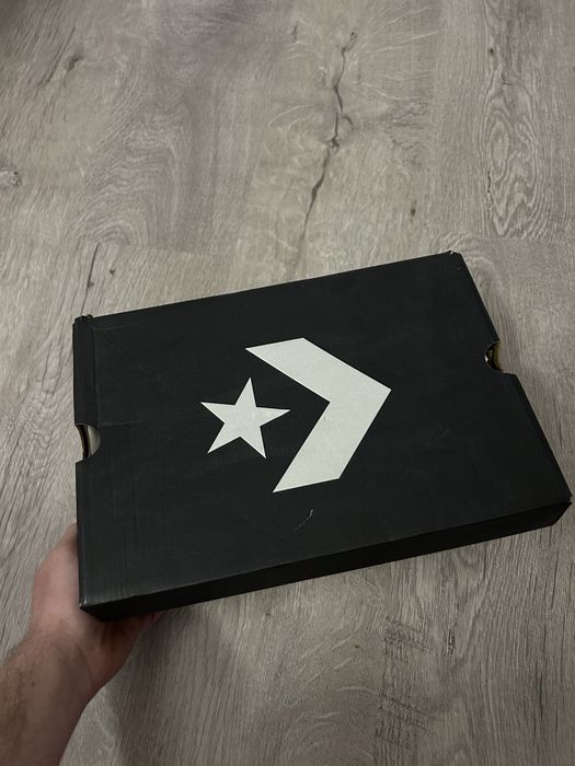 Convers кецове..