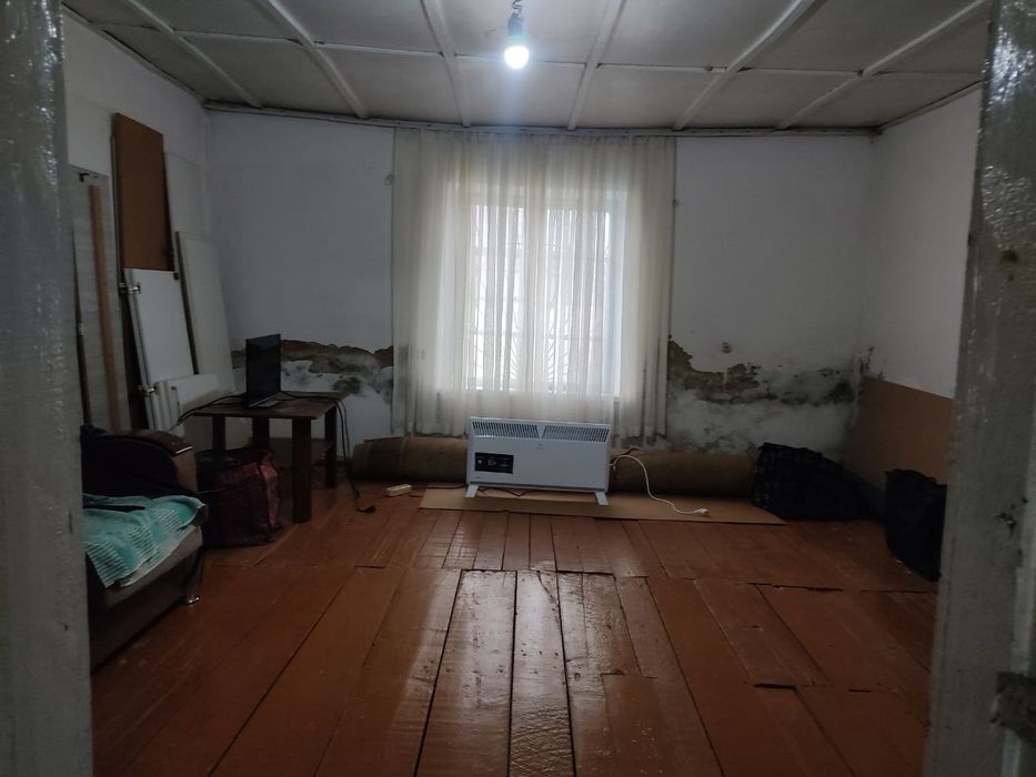 Свой дом продаю 8 соток