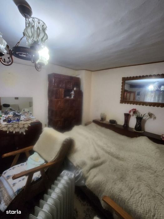 Casa cu 3 camere in cartier CFR