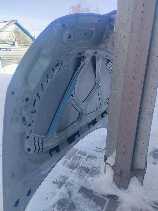 Капот Шкода Рапид 2