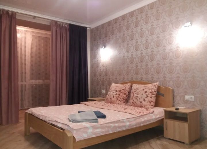 Сарыарка 11-Кенесары,  2ч 2000