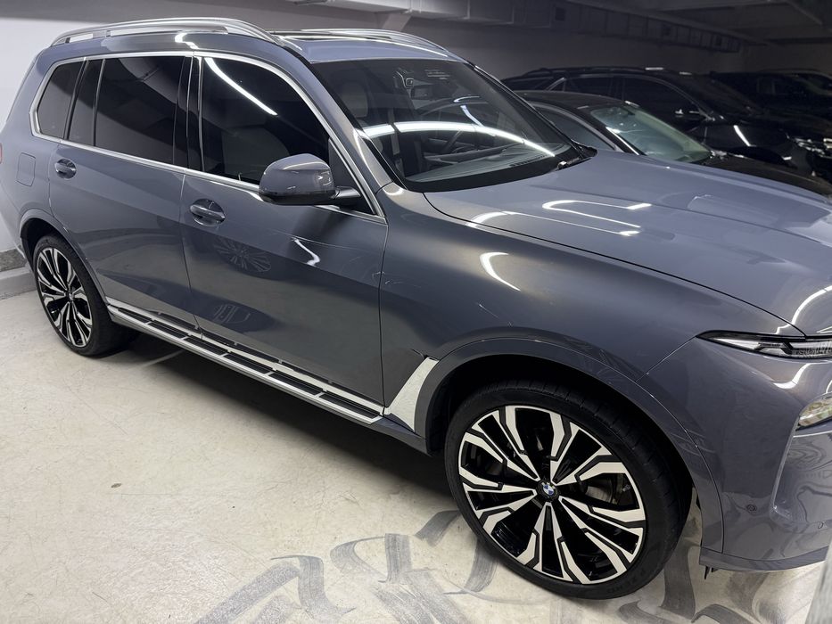 Бмв х7 в отличном состоянии