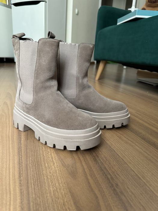 Продам зимние сапоги