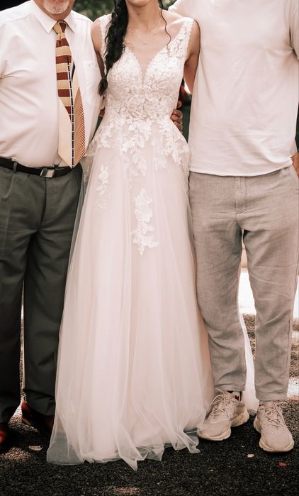 Rochie de mireasa A line cu trena