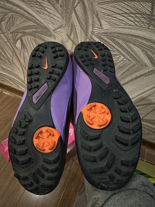 Продам детские кеды сороконожки