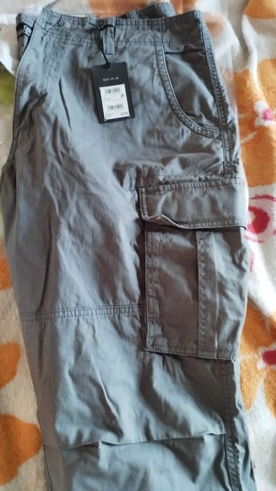 Продам новые мужские брюки карго