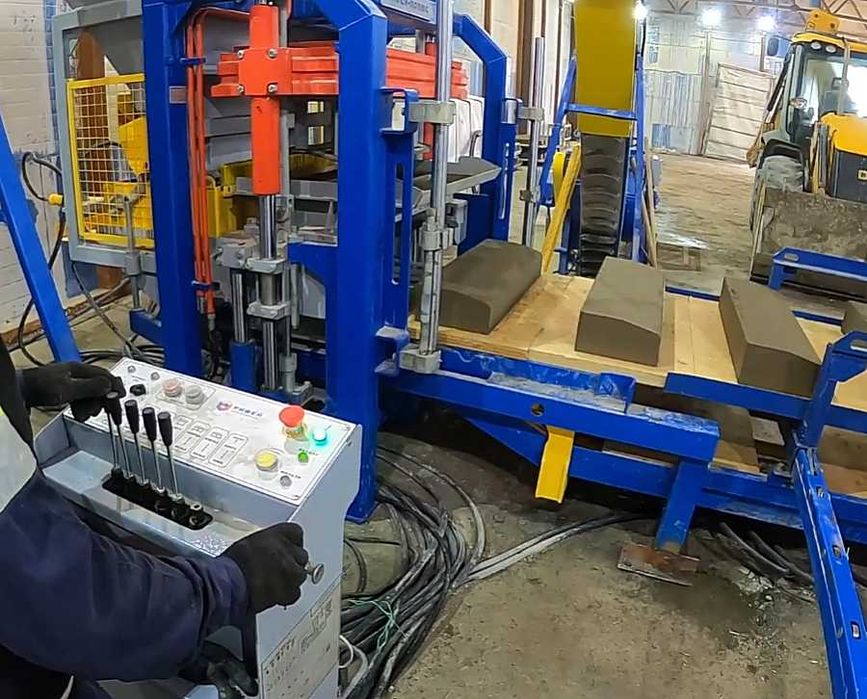 Вибропрессы РИФЕЙ — надежные решения для производства бетонных изделий