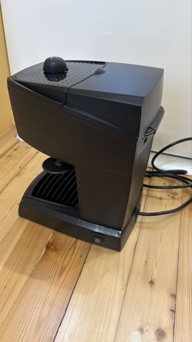 Кафемашина DeLonghi EC151.B